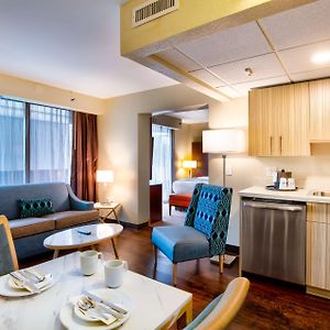 Superior King Suite